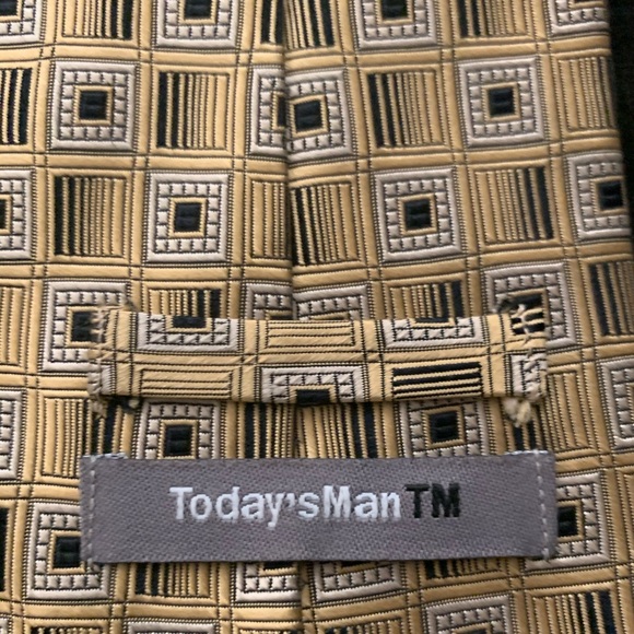 Today’s man tie - Picture 2 of 5